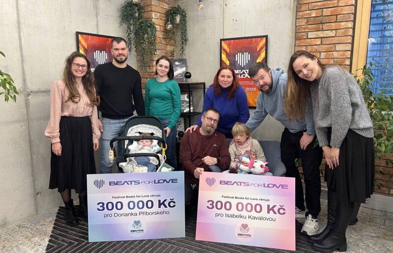 Hudba spojuje a pomáhá: Beats for Charity 2024 vynesl 600 tisíc korun na pomoc Isabelce a Dorianovi