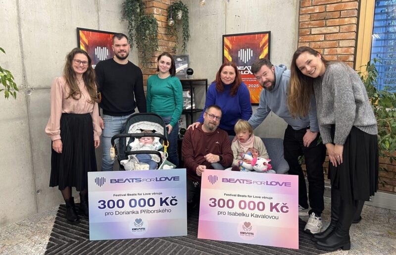 Hudba spojuje a pomáhá: Beats for Charity 2024 vynesl 600 tisíc korun na pomoc Isabelce a Dorianovi